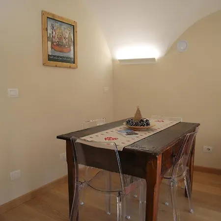 Romana Apartment