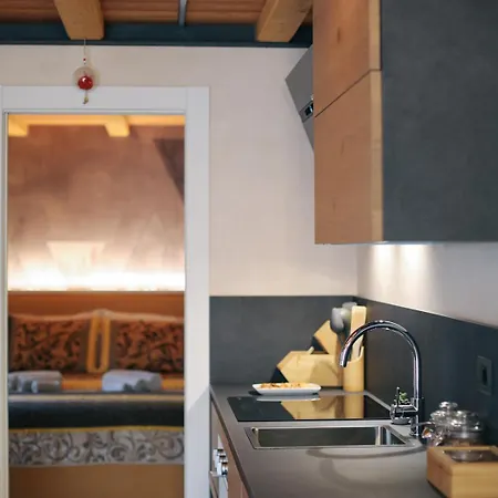 Romana Apartment