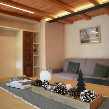Apartment Romana