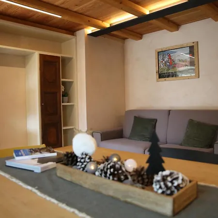 Romana Apartment *