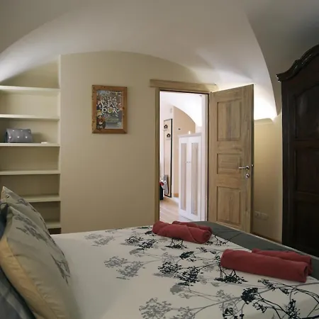 Romana Apartment Aosta