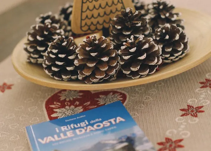 Romana أَويستا